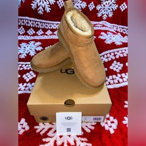BRAND NEW UGG Ultra Mini, Women US Size 6 Chestnut